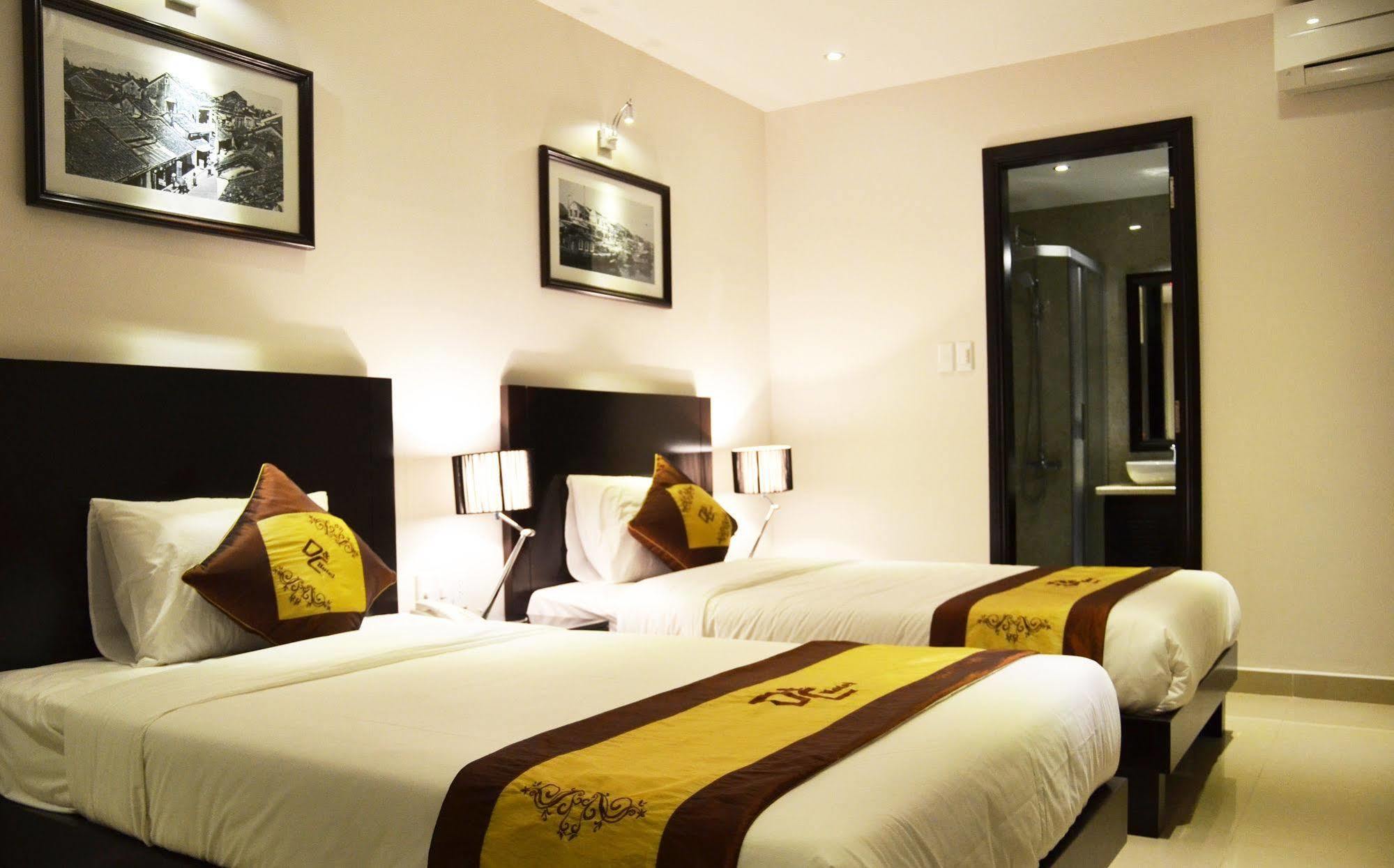 D&C Hotel Da Nang Buitenkant foto