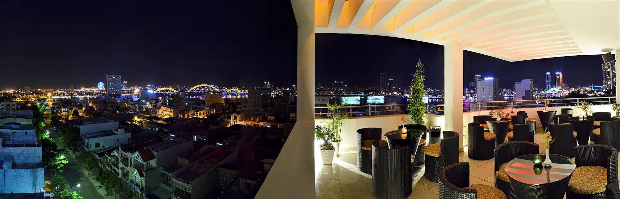 D&C Hotel Da Nang Buitenkant foto